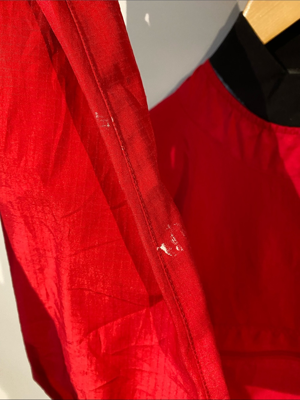 Patagonia Vintage 1997 Jacket Red Packable Windbreaker Pullover Anorak - Picture 9 of 16